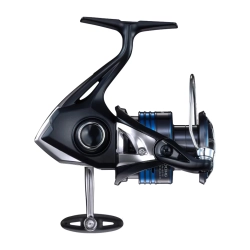 KOŁOWROTEK SHIMANO NEXAVE FI 3000